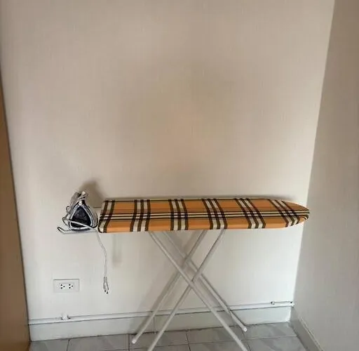 Friendly @ Commonwealth Apartment *